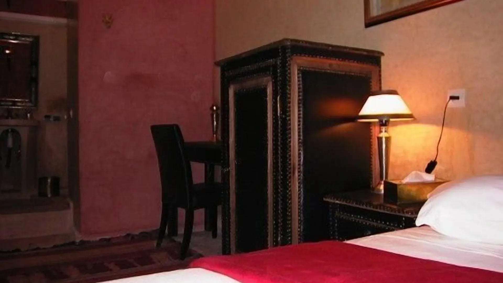 Riad La Maison Nomade Marrakesh 3*,