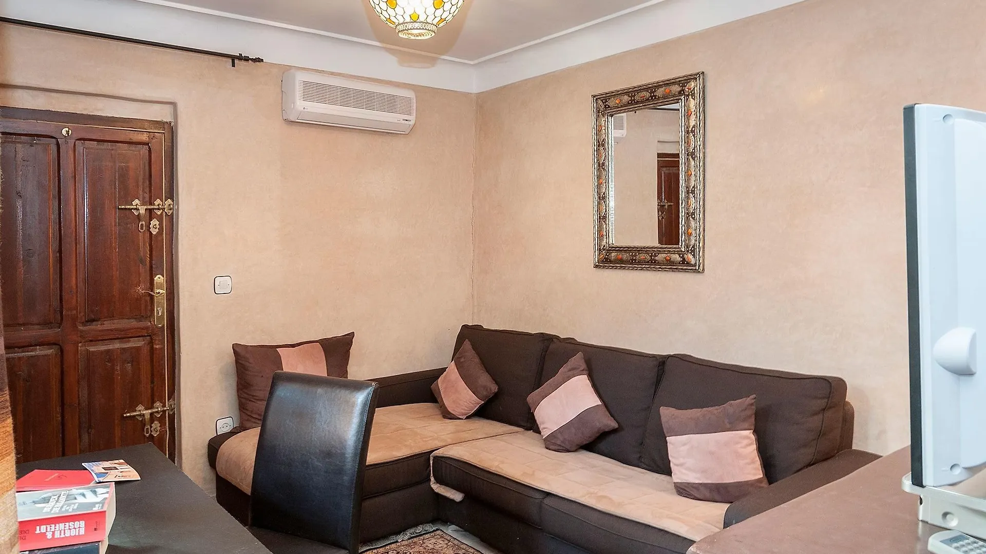 Riad La Maison Nomade Marrakesh 3*,